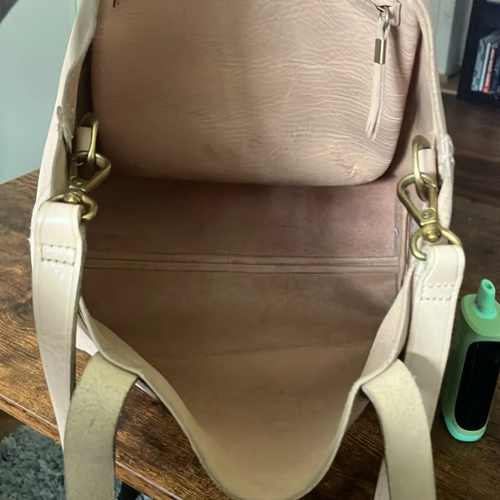 Madewell Medium Transport Leather Tote - Picture 6 of 11